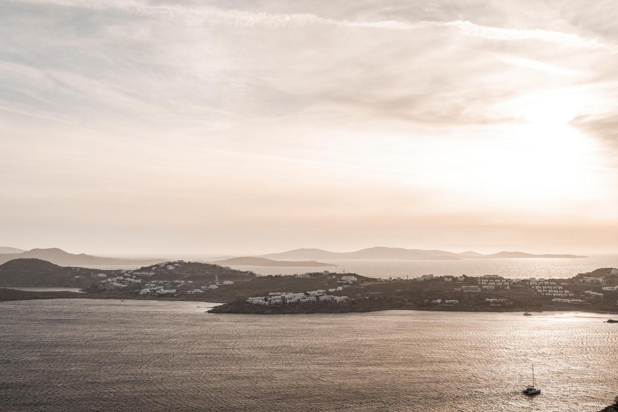 Alissachni Mykonos (adults Only) 5*